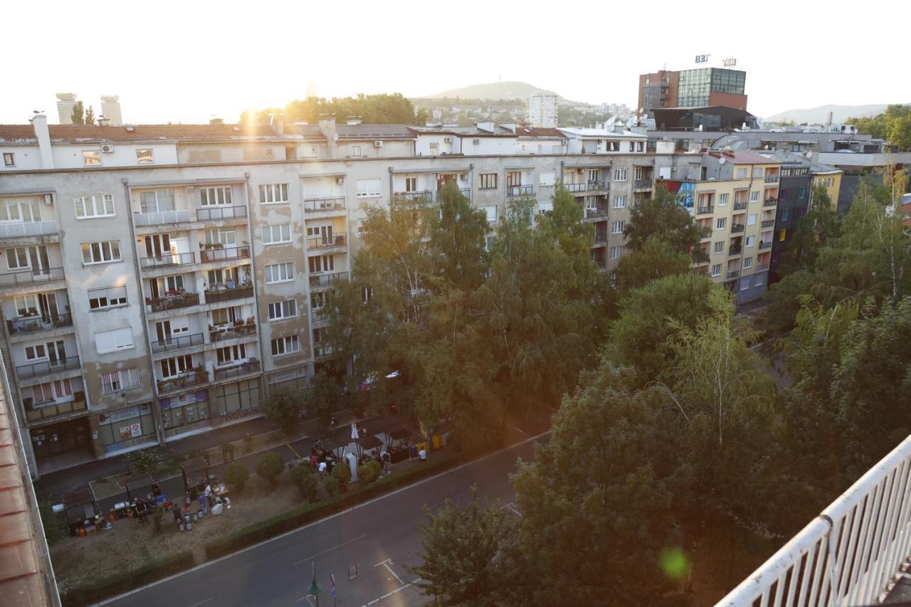 Blue And Rose Cozy - Quiet In The Best Location - Self Check-In - 5Th Floor With Elevator Sarajevo Exterior photo